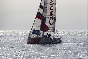 Solitaire URGO Le Figaro: Communiqué - Point de convergence 11 septembre 2018 - 06h10  @LaSolitaire2018 @Smartrezo @Tvlocale