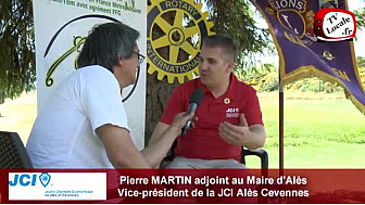 Pierre MARTIN adjoint au Maire d'Alès mais également membre de la JCI d'Alès au micro de TvLocale ...une interview agitée ...