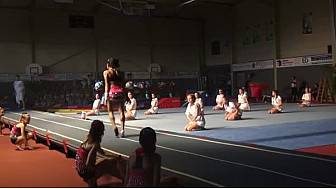 Gymnastique ouverture du Gala 2016 de La Tarnaise de Lavaur dans le Tarn